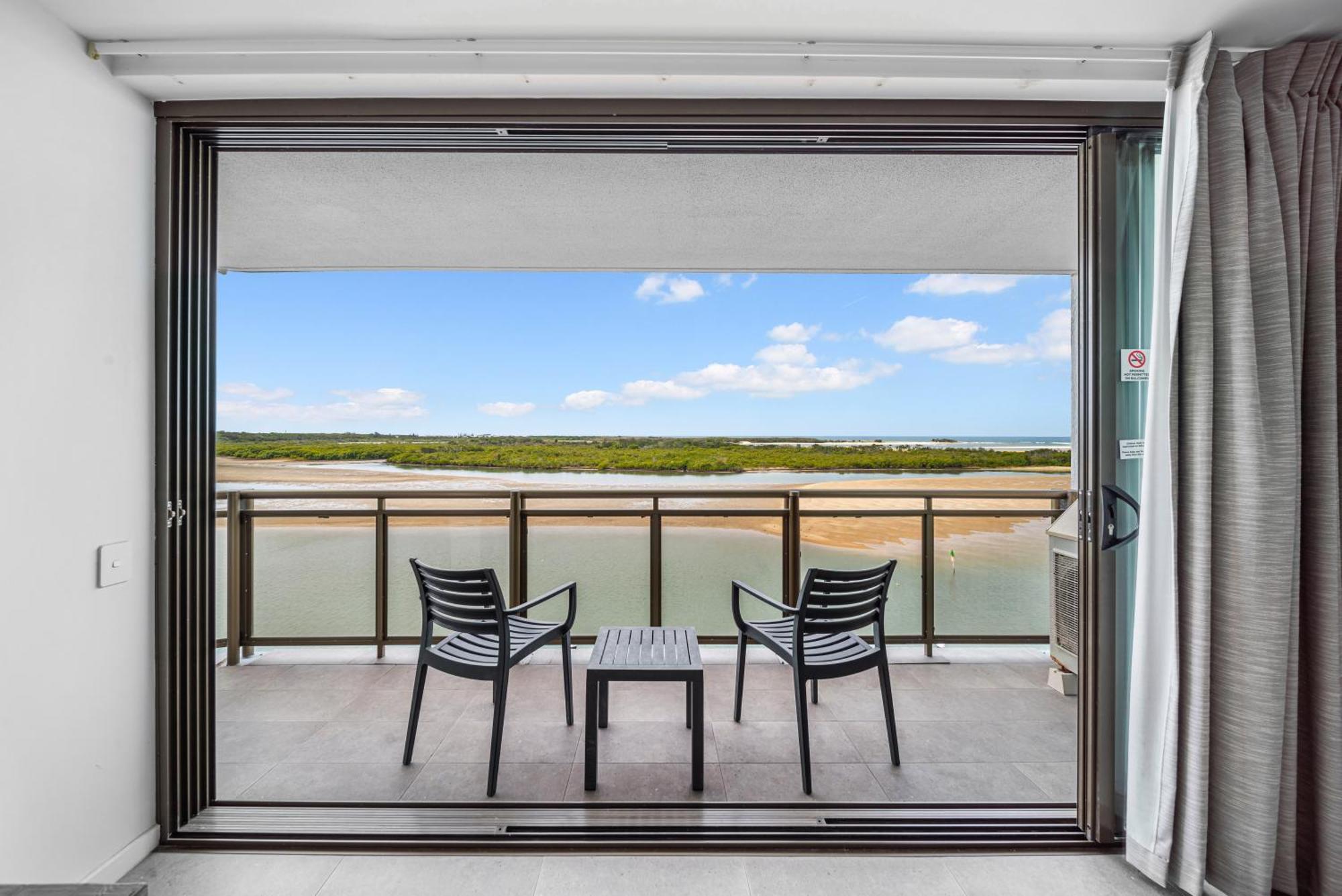 Trafalgar Towers Maroochydore Exterior foto
