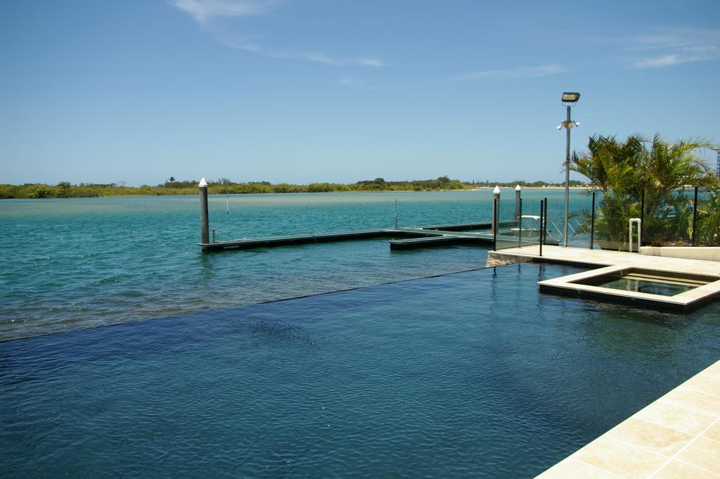 Trafalgar Towers Maroochydore Exterior foto